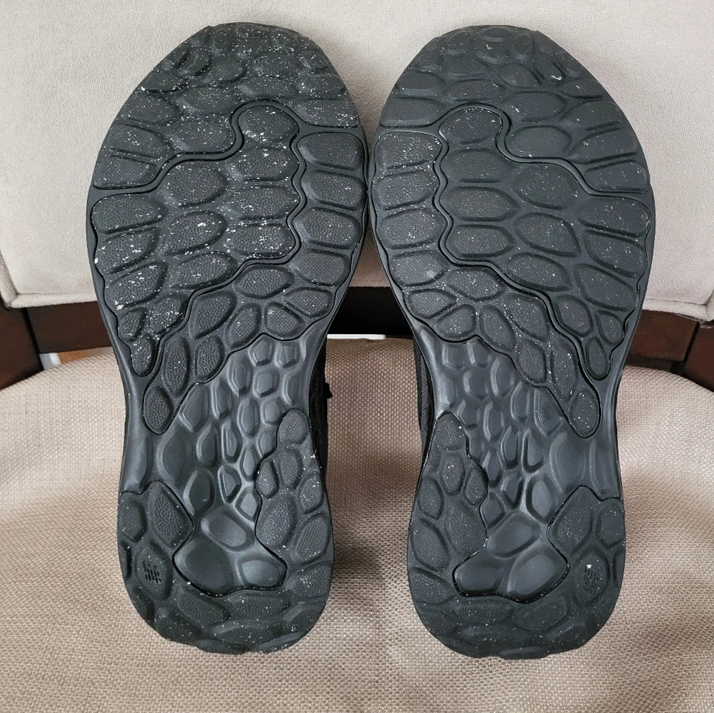 Womem's New Balance Fresh Foam Arishi v4 GORE-TEX Shoes - Picture 9 of 15
